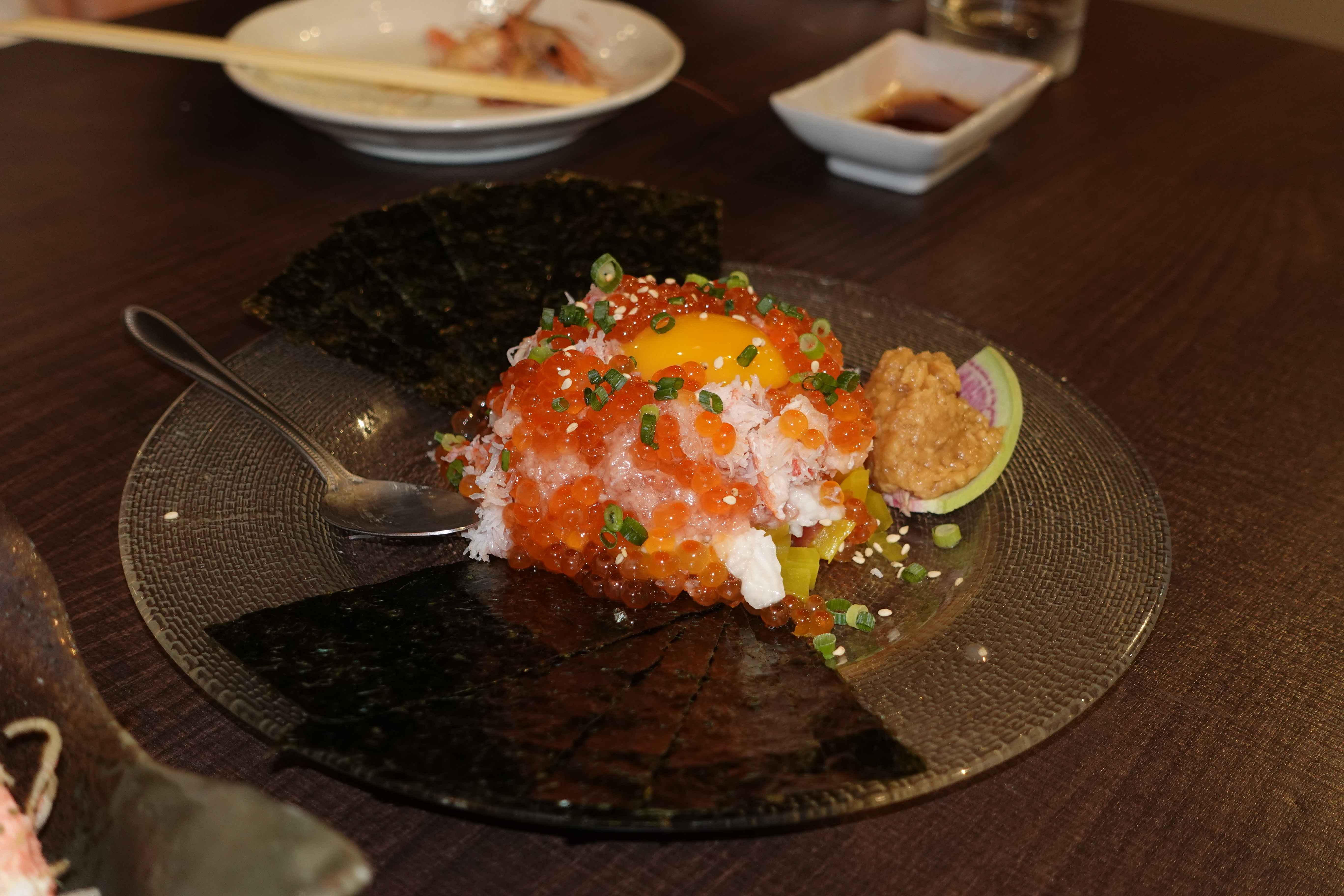 海鮮ドカ盛りユッケ